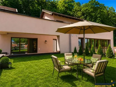 Priveliste de vis din MIcul Penthouse, terasa + gradina 50 mp, Cetatea Brasov - foto 11
