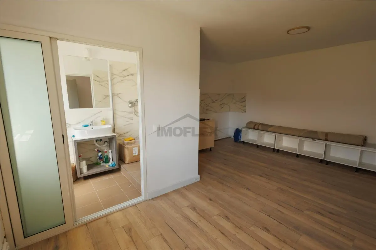 Hala Industriala Renovata + 1500 MP Teren Halchiu - foto 22