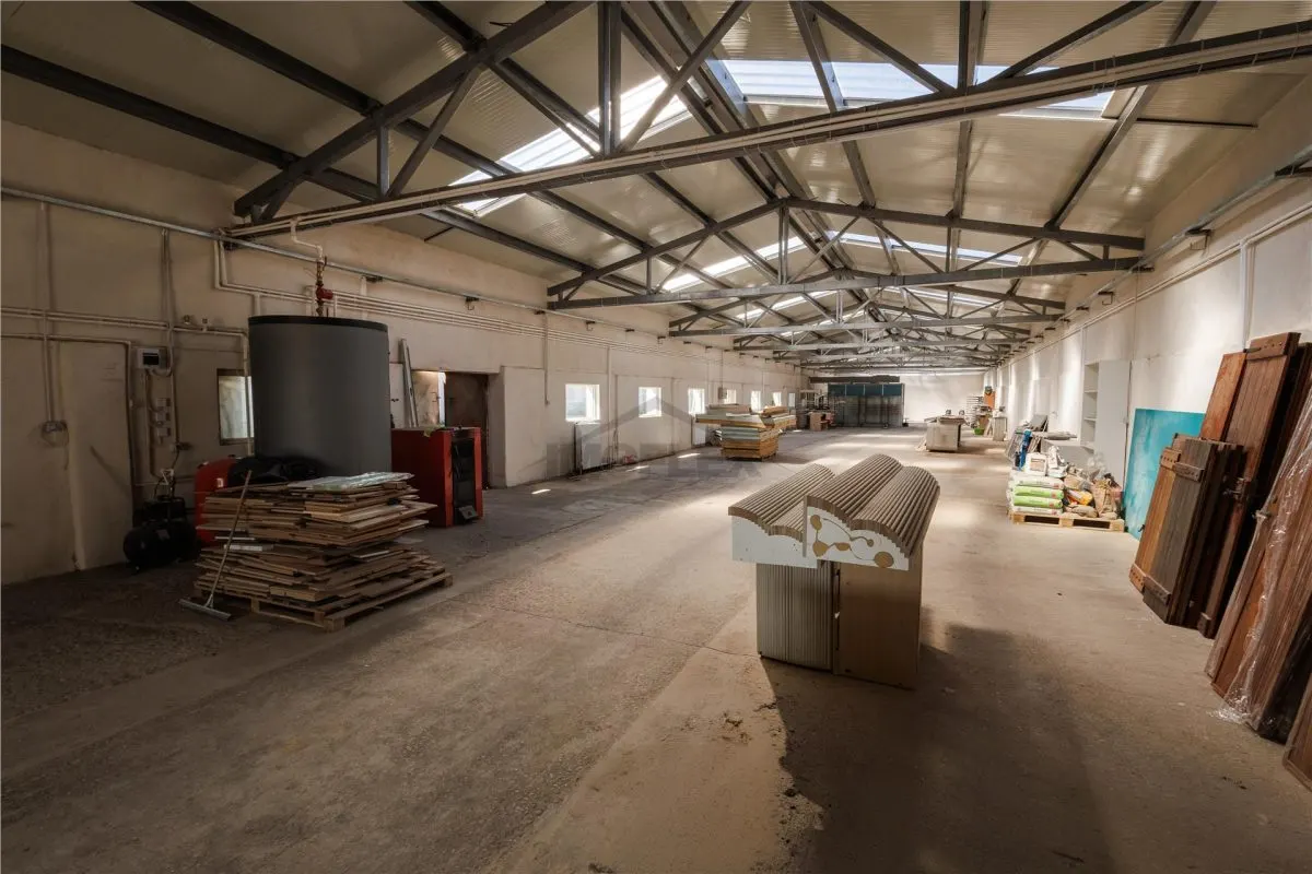 Hala Industriala Renovata + 1500 MP Teren Halchiu - foto 8