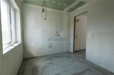Casa spatioasa cu Etaj si Curte In zona Premiun Ghimbav - foto 15