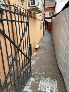 Spațiu cu personalitate aparte în inima Brașovului - foto 15