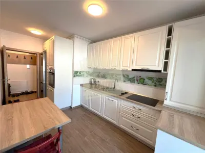 Apartament in exclusivitate 3 camere balcon inchis parcare in Kogalniceanu - foto 8