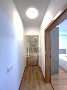 Apartament in exclusivitate 3 camere balcon inchis parcare in Kogalniceanu - foto 10