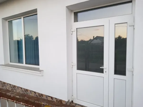 Spațiu comercial de închiriat  - foto 1