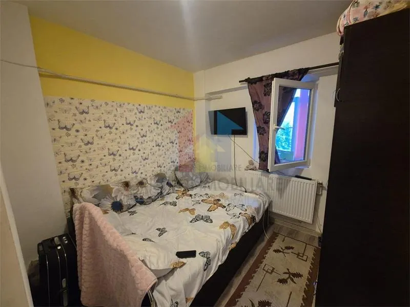PARTER apartament 1 camera transformat in 2 camere - foto 4