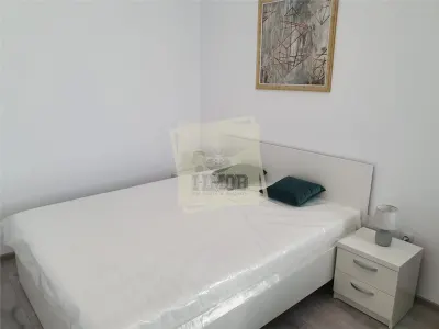 Apartament modern cu 3 camere 2 bai si parcare privata in Selimbar - foto 8
