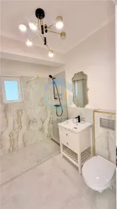 Apartament 3 camere la cheie, Floresti, zona Terra - foto 23