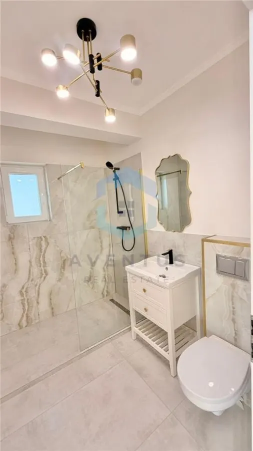 Apartament 3 camere la cheie, Floresti, zona Terra - foto 23