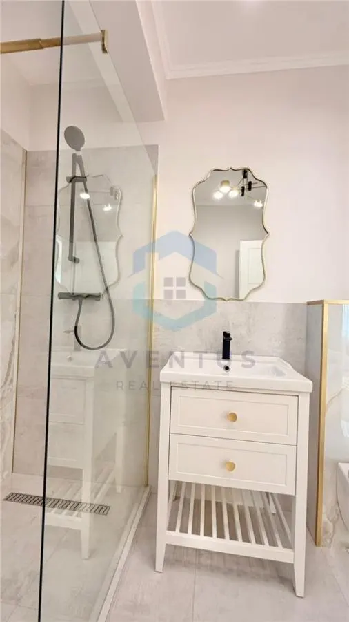 Apartament 3 camere la cheie, Floresti, zona Terra - foto 6