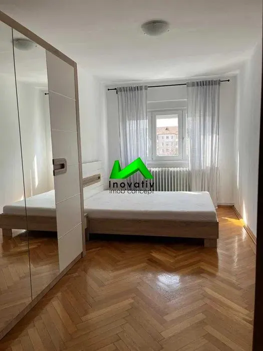Apartament de inchiriat 3 camere Sibiu Mihai Viteazul - foto 4