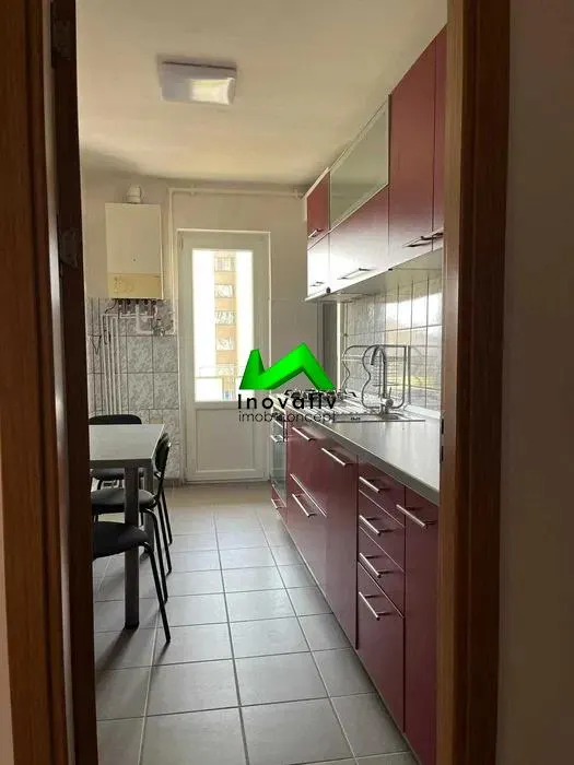 Apartament de inchiriat 3 camere Sibiu Mihai Viteazul - foto 5