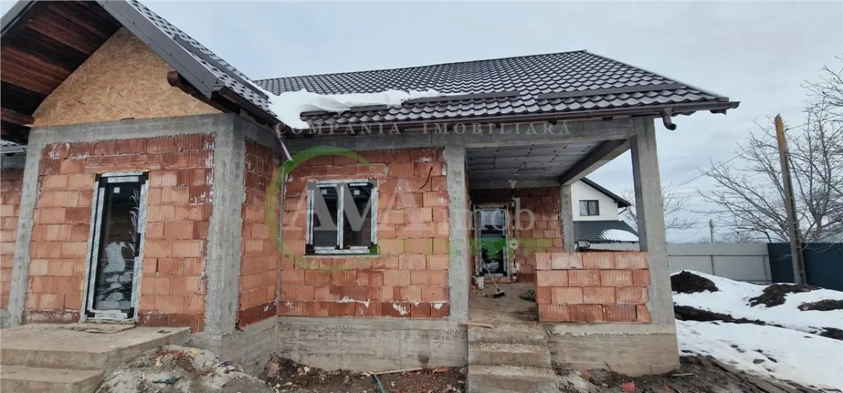 Casă parter nouă, 600 mp teren, Sărata â€“ Bacău - foto 3