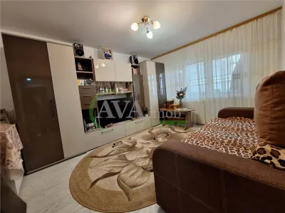 Apartament 3 camere decomandat zona Neagoe Voda - Bacau