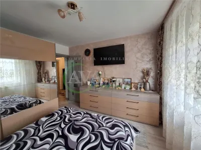 Apartament 3 camere decomandat zona Neagoe Voda - foto 3