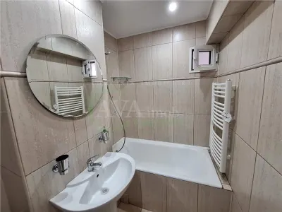 Apartament 3 mobilat si utilat, 2 bai, 2 balcoane, Ultracentral-Bacau - foto 13