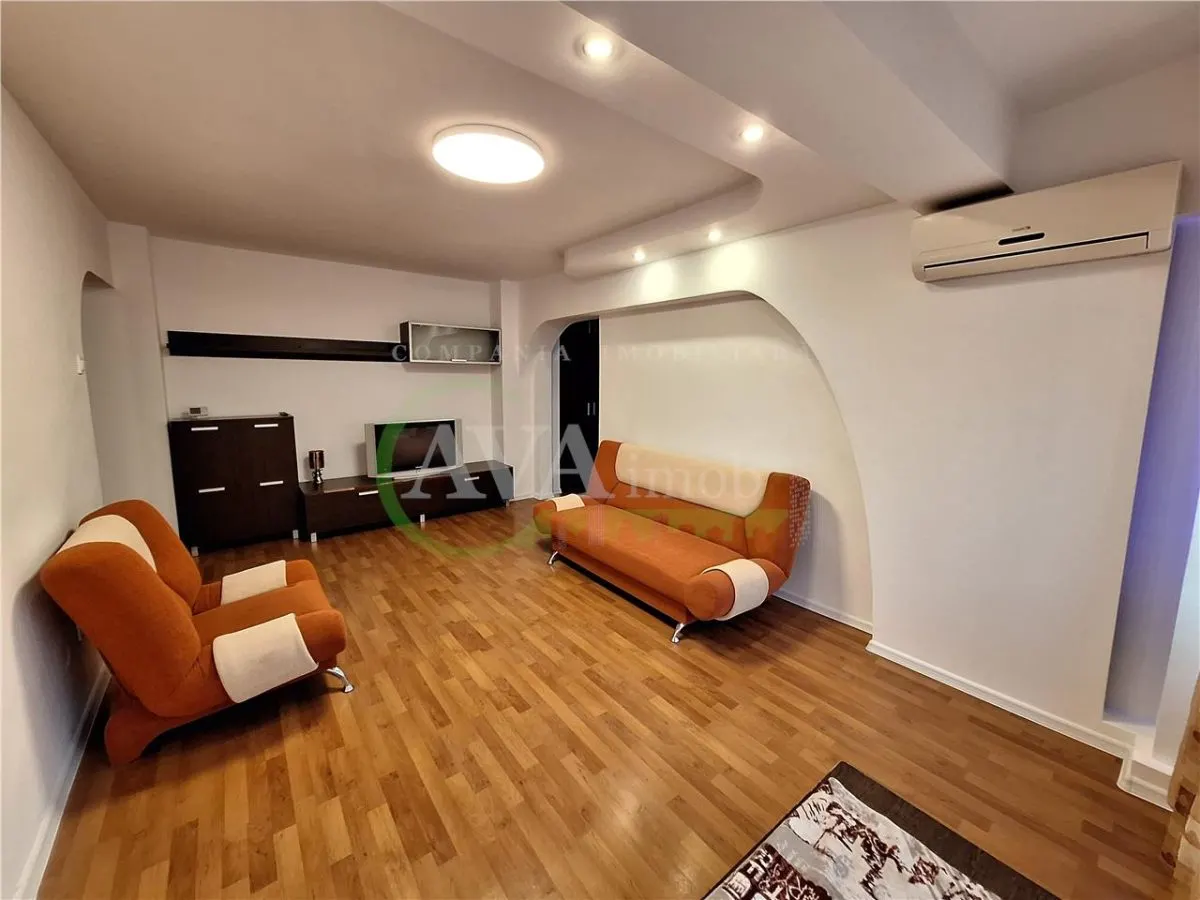 Apartament 3 mobilat si utilat, 2 bai, 2 balcoane, Ultracentral-Bacau - foto 3