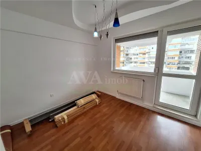 Apartament 3 mobilat si utilat, 2 bai, 2 balcoane, Ultracentral-Bacau - foto 7