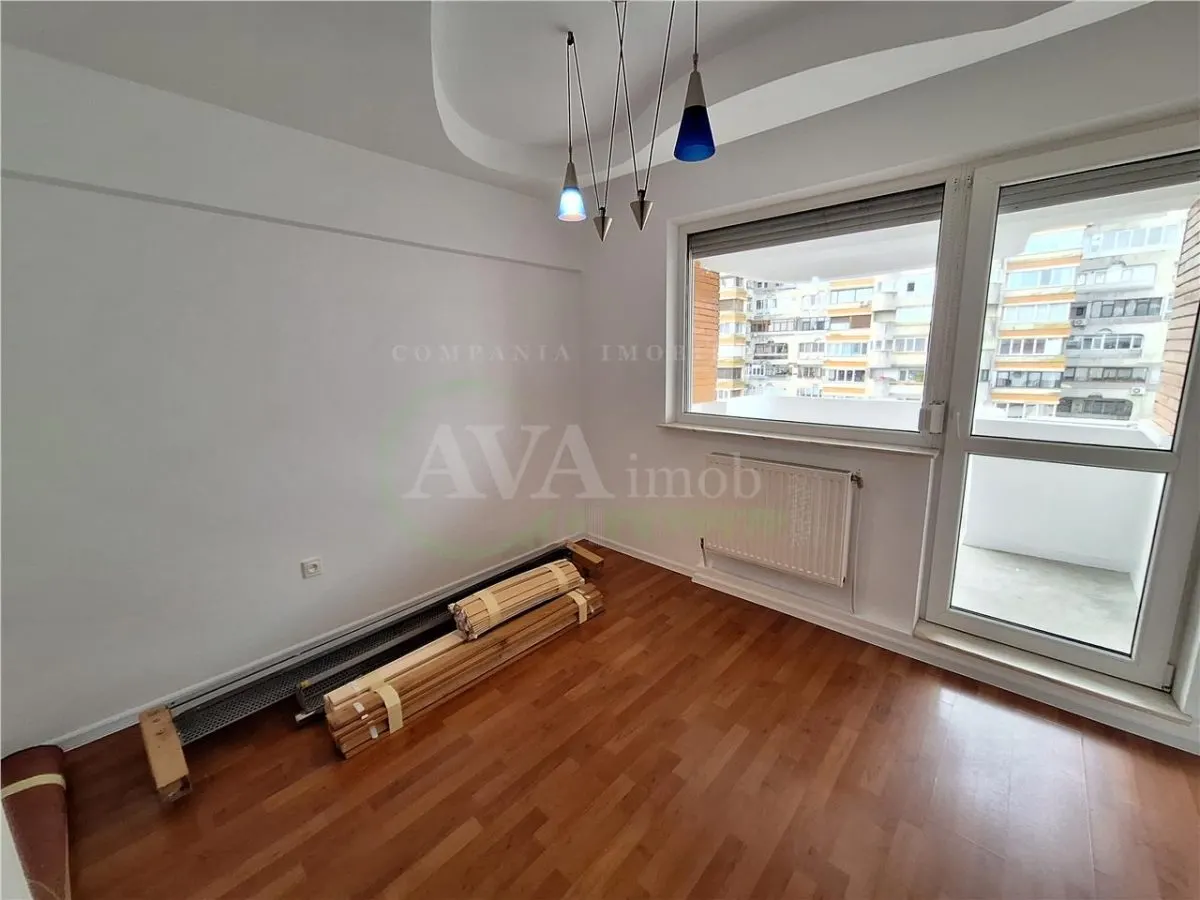 Apartament 3 mobilat si utilat, 2 bai, 2 balcoane, Ultracentral-Bacau - foto 7