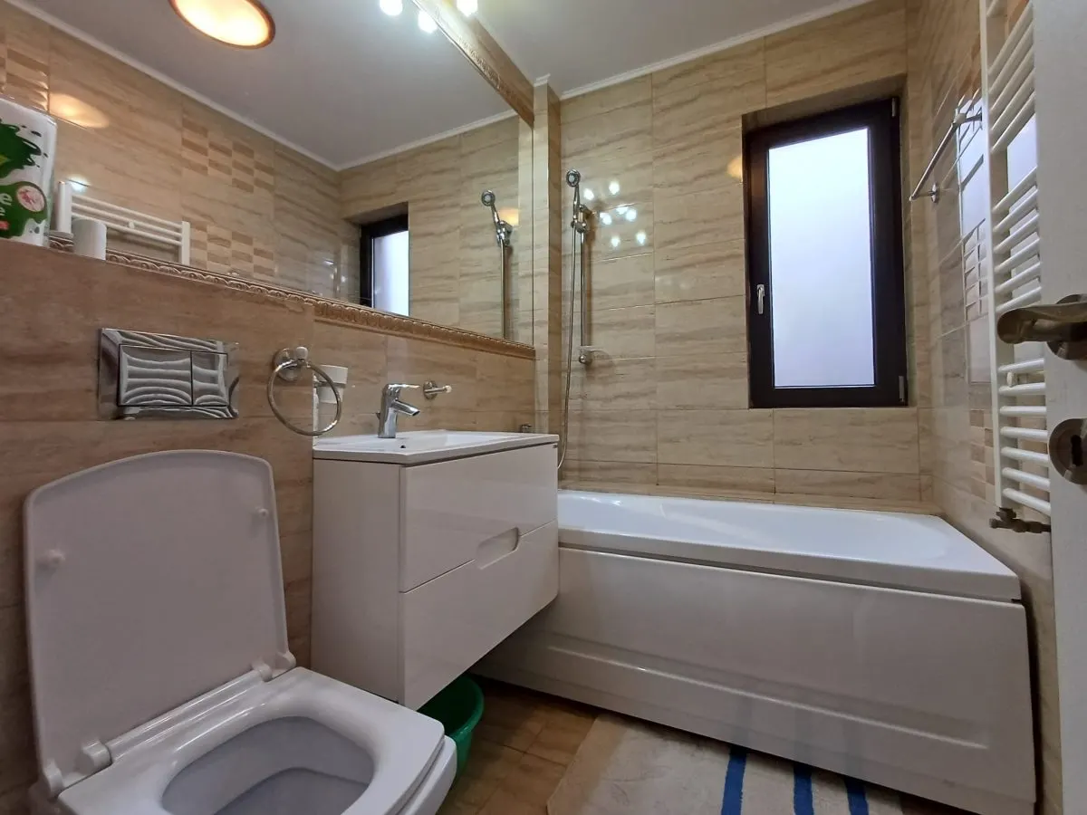 Apartament 3 Camere cu Parcare, AC, Dressing- Lac Rediu - foto 11