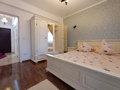 Apartament 3 Camere cu Parcare, AC, Dressing- Lac Rediu - foto 5