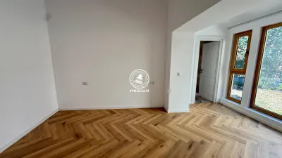 Casa de vanzare in centru - foto 11