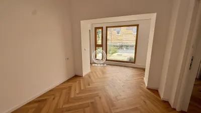 Casa de vanzare in centru - foto 8