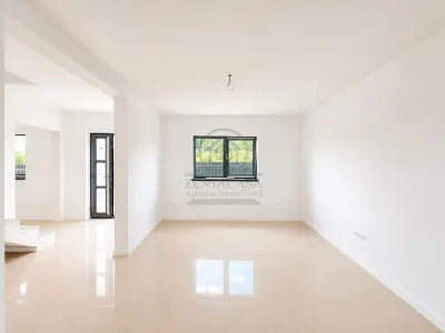 Casa Holboca Iasi 3 camere/ 2 bai CANALIZARE - foto 3