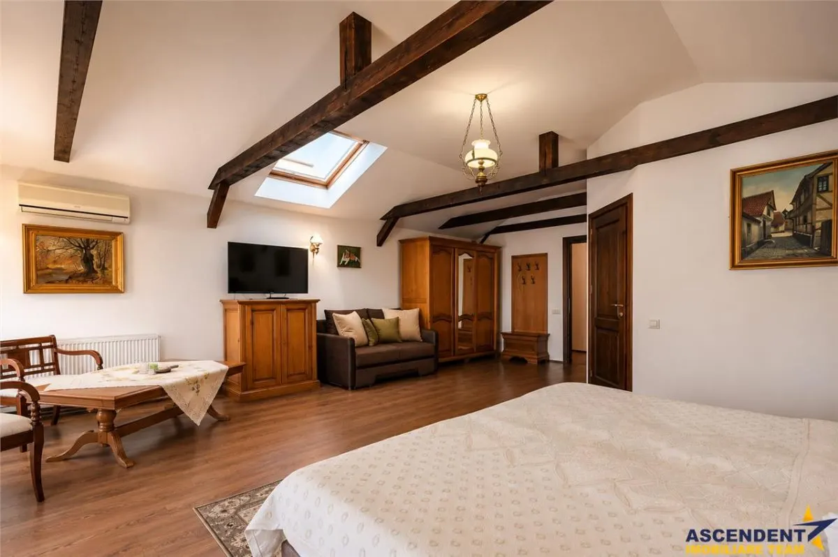 Hotel 3* + Pensiune 4*, piscina, teren tenis, 6.200mp parc privat +, Sanpetru, Brasov - foto 12