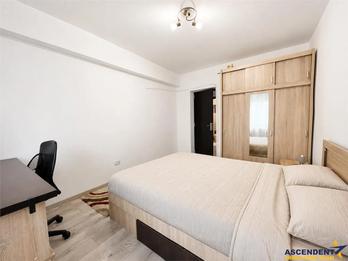 Apartament decomandat, zona Coresi, Tractorul, Brasov - foto 4