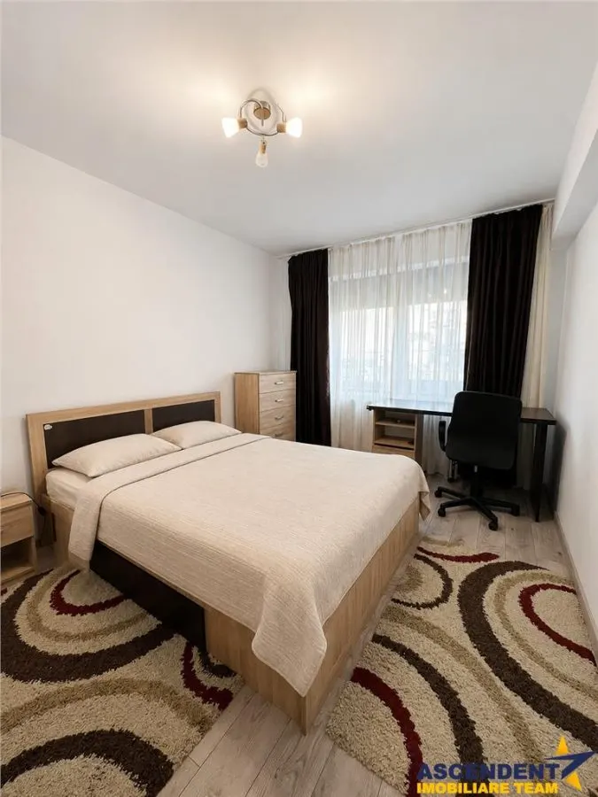 Apartament decomandat, zona Coresi, Tractorul, Brasov - foto 5