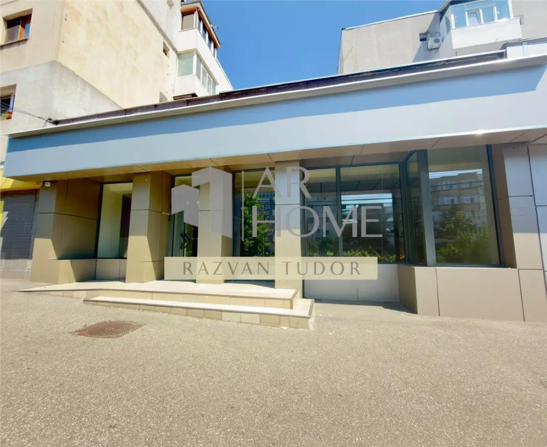 Spatiu comercial , parter , vad stradal, zona Cantacuzino , Ploiesti - foto 2