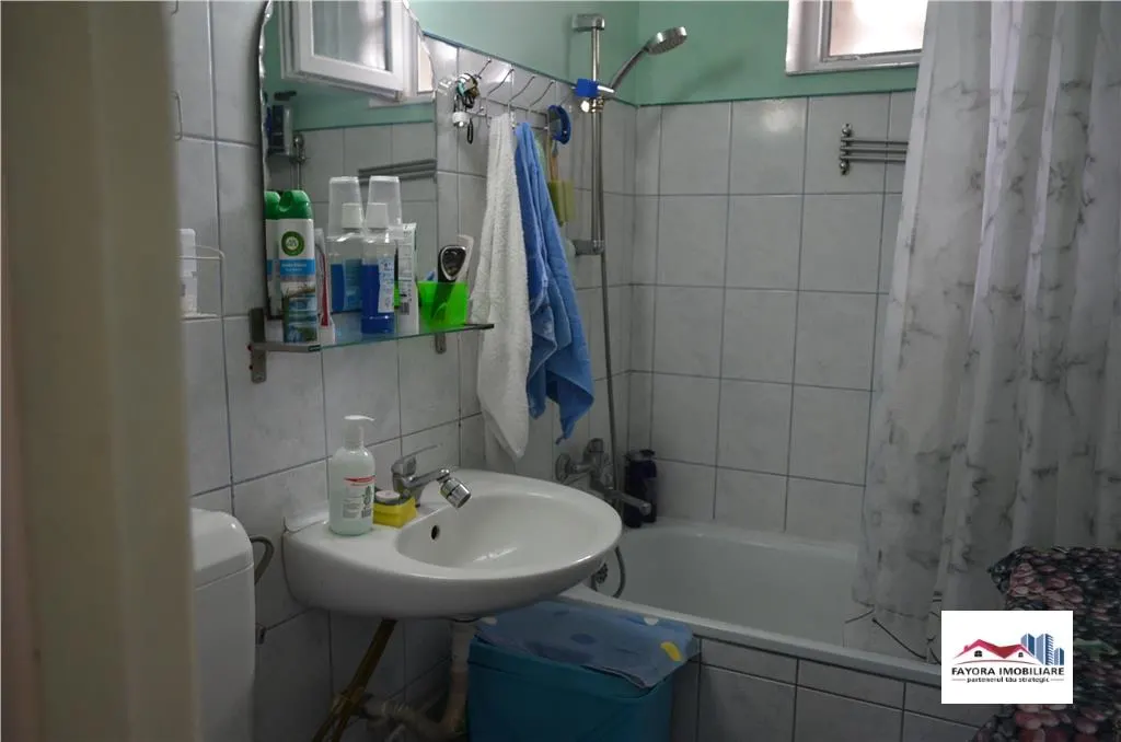 Apartament 3 Camere de Vanzare Zona Tudor - foto 8