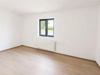 Casa noua 2025, 105 mp utili, teren 460 mp, Cartier Lilieci, Bacau - foto 9