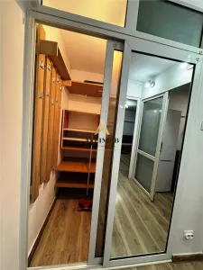 Garsoniera in Ploiesti, zona Sala Sporturilor - foto 11