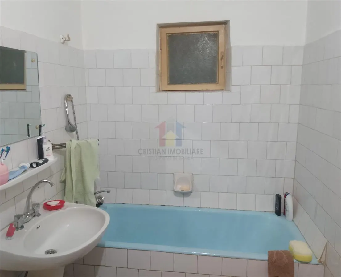 Apartament.3 camere, Calarasi-Continental, etaj intermediar+bloc cu lift - foto 6