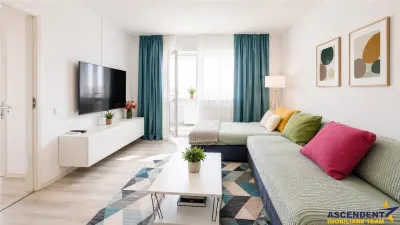 Apartament de 2 camere, decomandat cu vedere deschisa, Centrul Civic, Brasov - Brasov