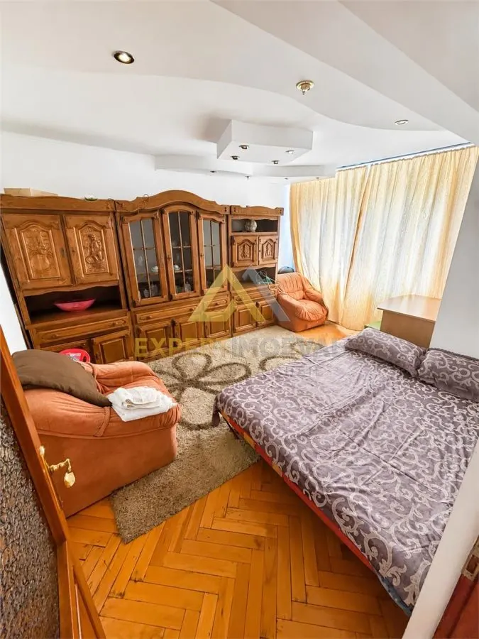 apartament de inchiriat 2 camere zona Piata Albina 350 Euro - foto 5