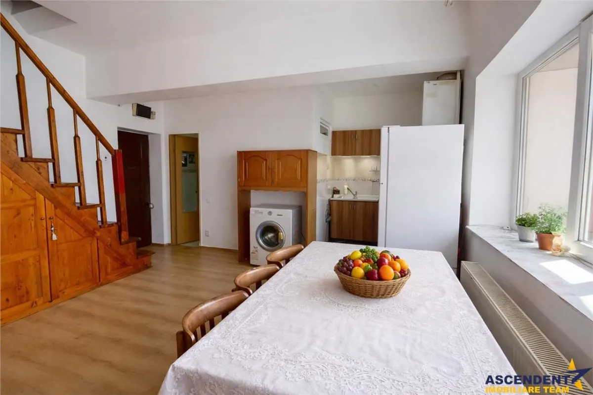 Rezidenta pe doua niveluri, 2 dormitoare si living,  eficenta energetic, Garii, Brasov - foto 1