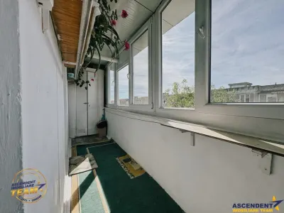 FILM! Apartament 2 camere decomandat, zona apreciabila, cartier Florilor Brasov - foto 10