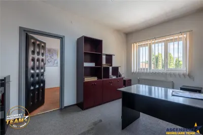 O investitie cu substanta:spatiu amplu, versatil, valoros pozitionat, activitati comerciale, logistice sau dezvoltare - foto 3