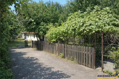 Casa demolabila+546 mp teren, Bartolomeu,rezidential/ investitional - Brasov