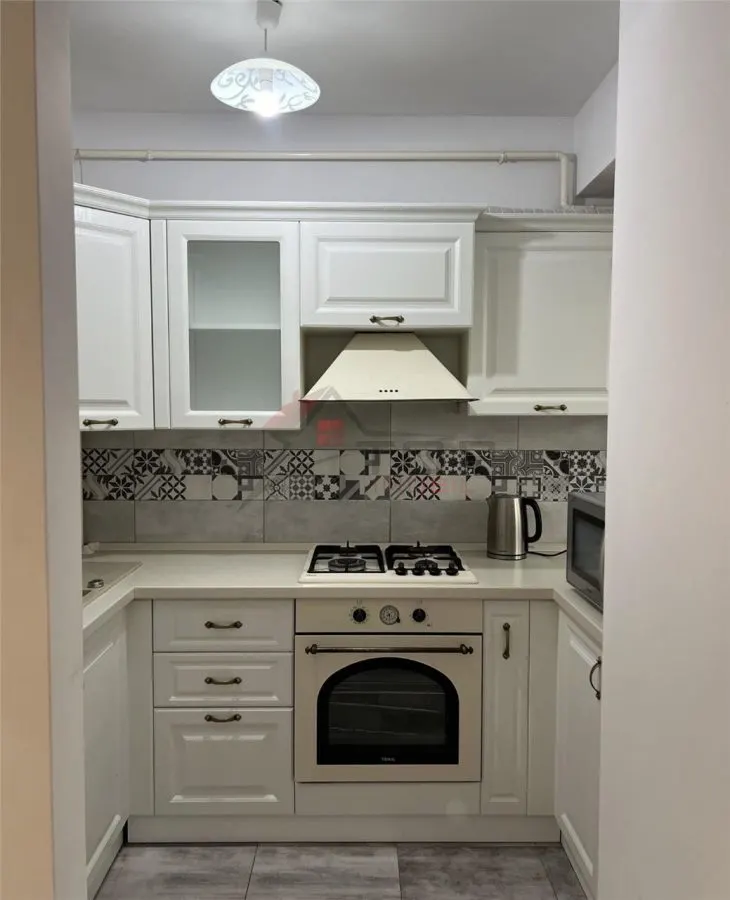 Inchiriere apartament 2 camere si loc de parcare- Copou, Complex Rasarit de Soare - foto 4