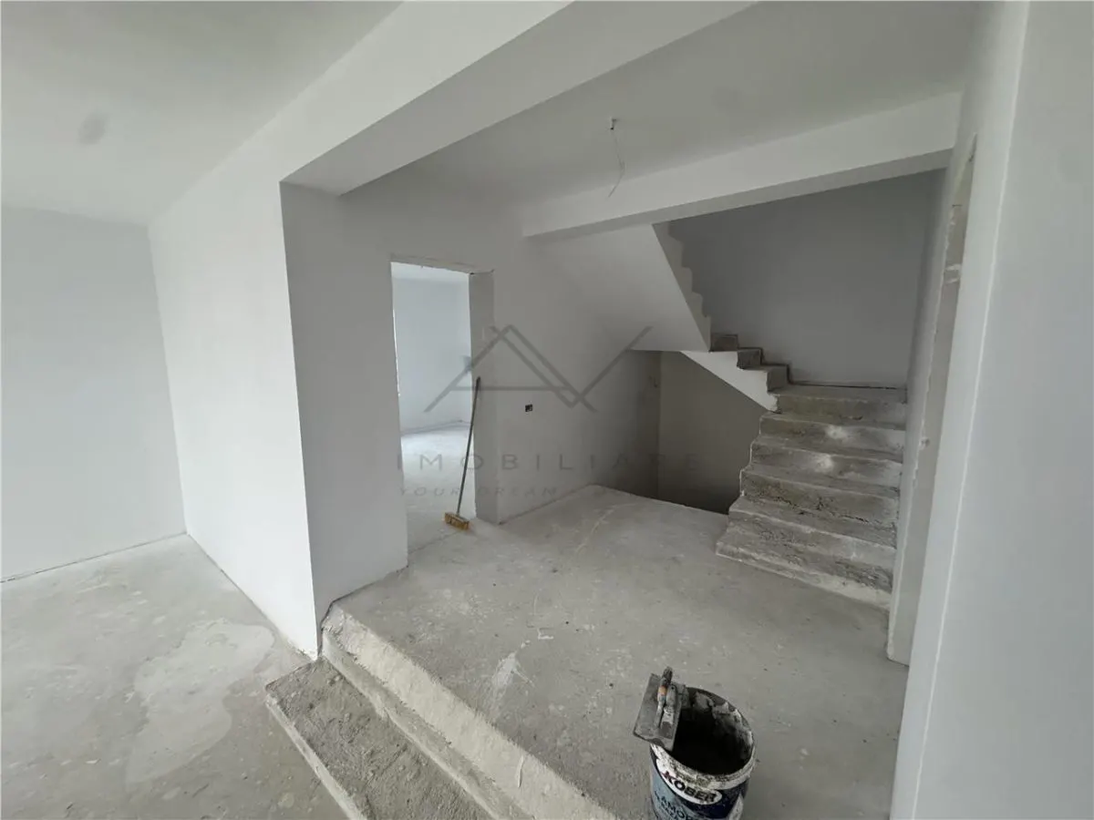 Vila Ciorogarla Dormitor Parter | 7 camere  | Teren | Toate utilitatile - foto 3