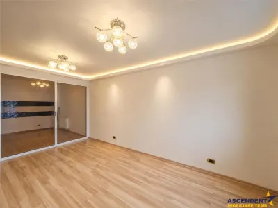 Compozitie generoasa, loc parcare, boxa, Isaran Residence, Tractorul, Brasov - foto 8