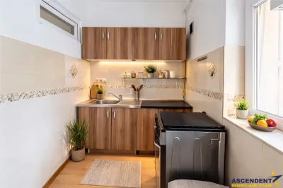 Rezidenta pe doua niveluri, cu 3 camere, eficenta energetic, Garii, Brasov - foto 3