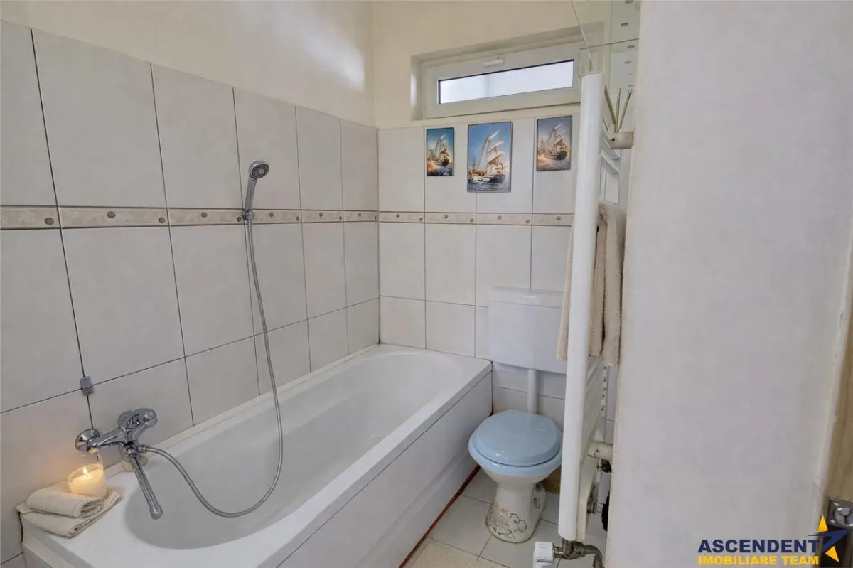 Rezidenta pe doua niveluri, cu 3 camere, eficenta energetic, Garii, Brasov - foto 5