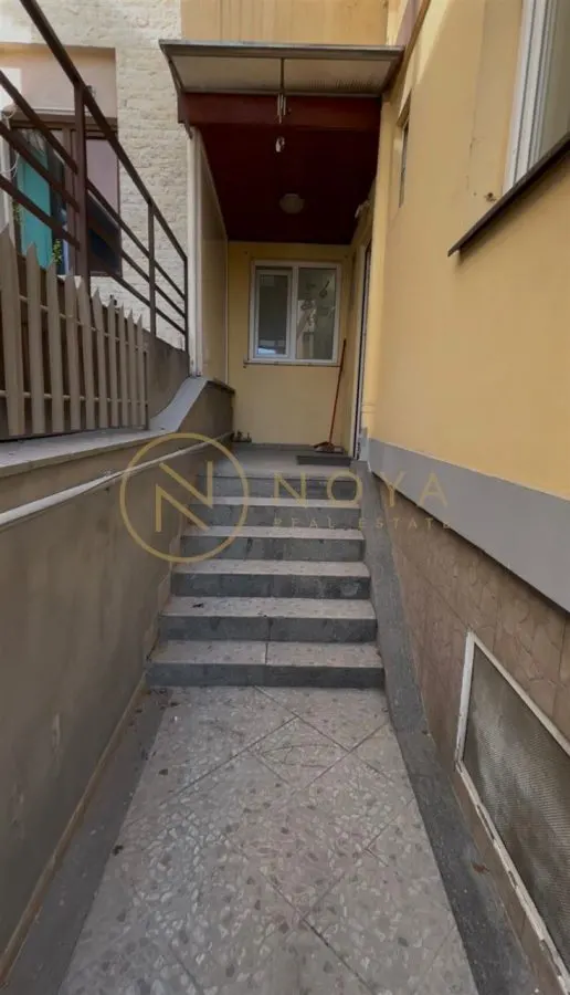 Vila individuala de vanzare cu 7 camere - zona Banu Manta Ion Mihalache - foto 4