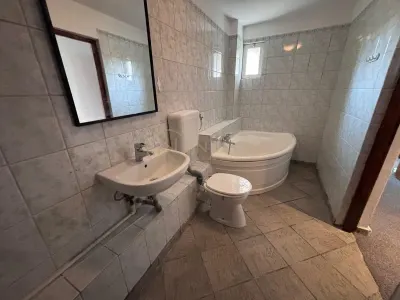 Vila individuala de vanzare cu 7 camere - zona Banu Manta Ion Mihalache - foto 34
