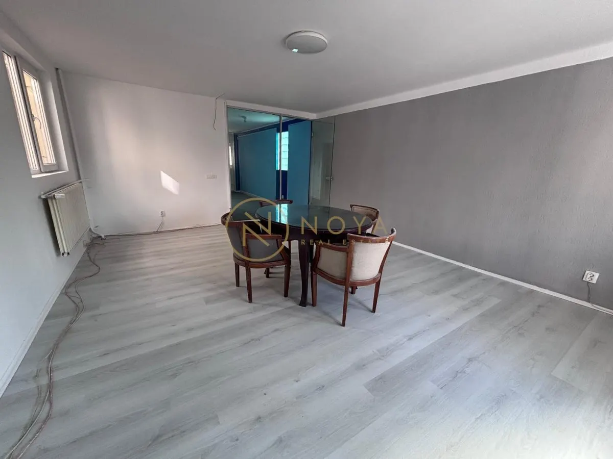 Vila individuala de vanzare cu 7 camere - zona Banu Manta Ion Mihalache - foto 9