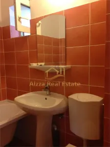 ALZZA REAL ESTATE--Va propunem spre inchiriere apartament cu camere,  confort  cartierul Zorilor, 9 minute de mers pe jos de  Universitatea de Medicin - foto 4